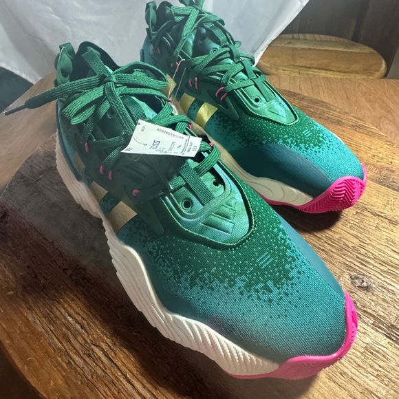 Adidas Unisex Trae Young 3 IE9301 TRAE YOUNG 3 Dark
Green/Gold - Picture 14 of 14